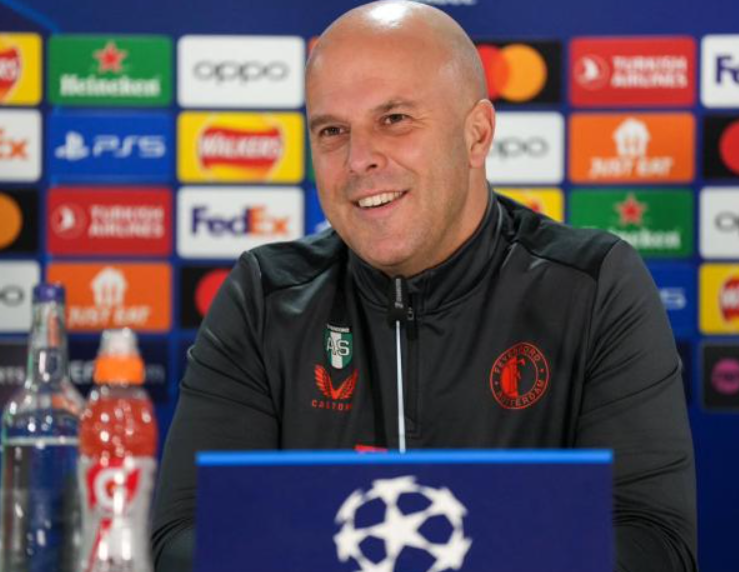 利物浦賽季困境與前景：競(jìng)爭(zhēng)、信任與變革的交織