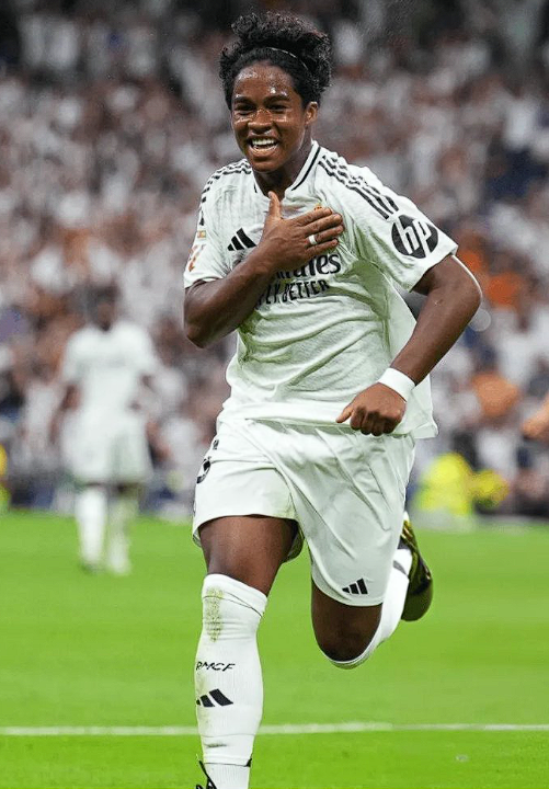 埃斯特旺與恩德里克：昔日隊(duì)友閃耀五大聯(lián)賽，今朝各展鋒芒