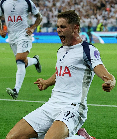 英超熱刺VS水晶宮：范德芬染紅，熱刺紅牌數(shù)居聯(lián)賽前列